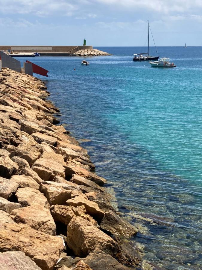 Moderna Casa De Pueblo En El Casco Viejo De Javea